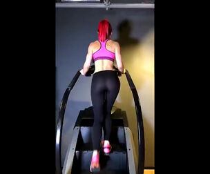 Finest Caboose Grind Leggins Gym Stairs
